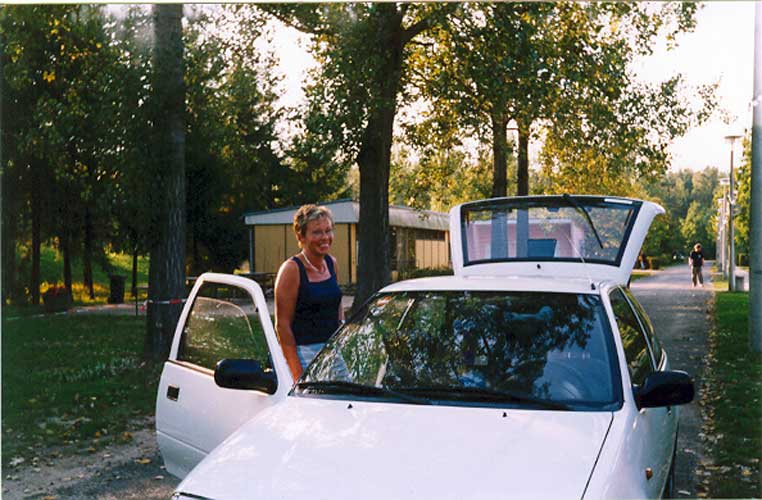 Marion Rudolph looks happy as her car gets empty (credit Galina Ryabova).