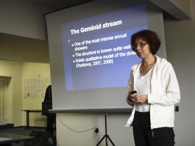 The first lecture session was devoted to Dynamics of meteoroids. Galina Ryabova gave the opening lecture with: 'Origin of the (3200) Phaethon - Geminid meteoroid stream complex' (credit Jos Nijland).