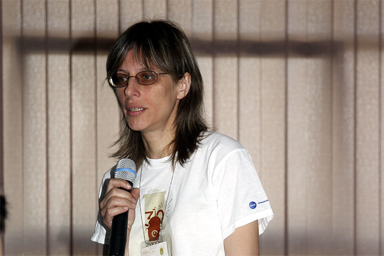 Lidia Egorova with the lecture 'Effect of thermal explosion' (credit Bernd Brinkmann).