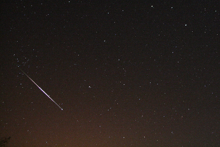 Nice sporadic fireball uploaded by Zsolt Pető