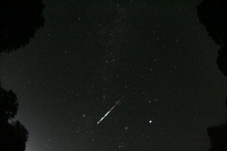 Nice fireball 16.09.23 23:57 UT uploaded by Ivan Sergey