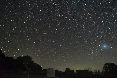 Geminids 2025 uploaded by Oscar Martin Mesonero