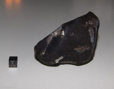 Side view of the Broek in Waterland meteorite. Credit: Marco Langbroek