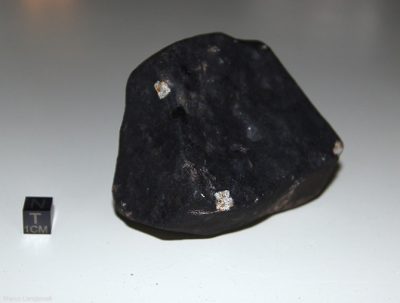 Second side view of the Broek in Waterland meteorite. Credit: Marco Langbroek