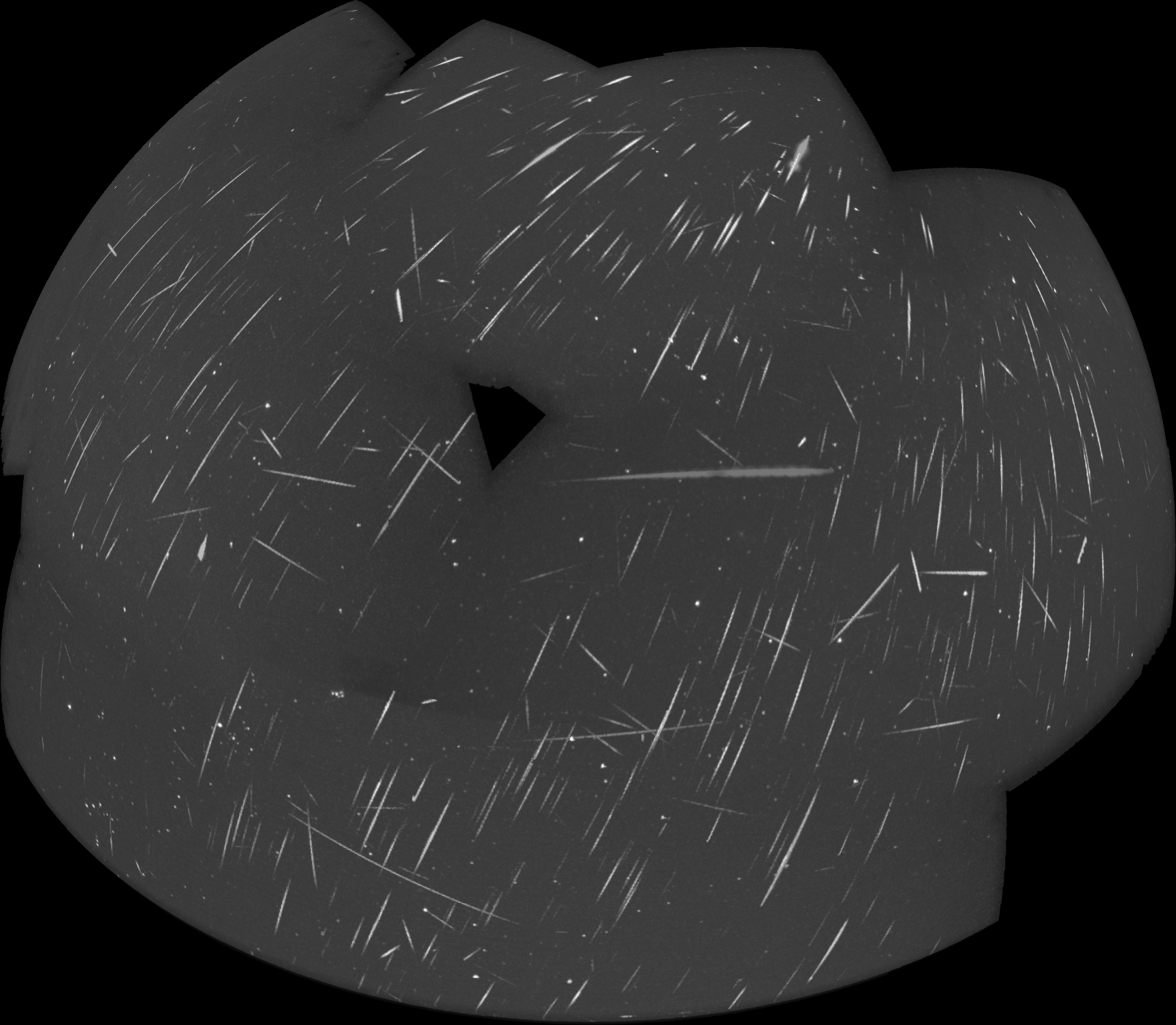 Panoramic composite image of the meteors that the four cameras REMO1 to REMO4 recorded west of Berlin between about 22:30 UT, Oct 8, and 3:00 UT, Oct 9, in a orthographic projection. Credit: Sirko Molau