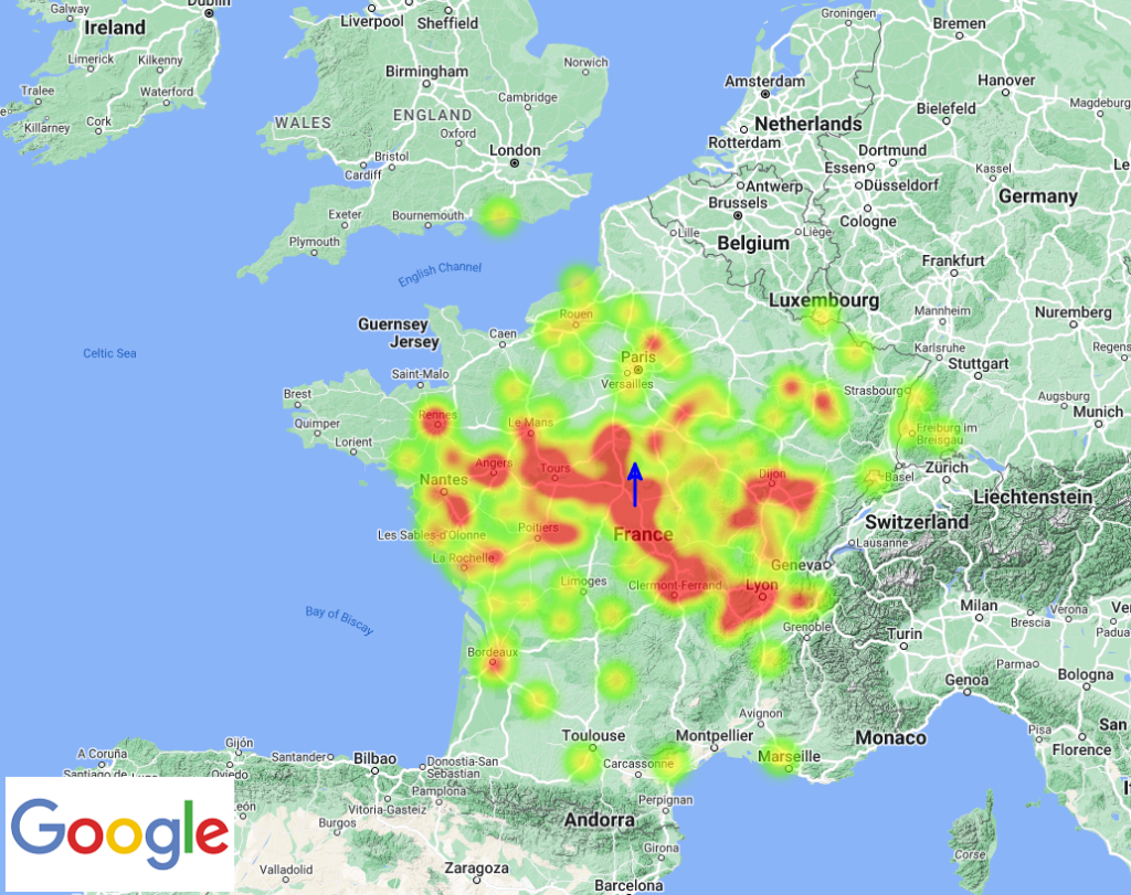 Figure 2- Heatmap of the hundreds of witnesses that reported the September 9th, 2023, 22h 13min UT fireball. Blue arrow is the automatic calculated trajectory of the fireball deduced from visual reports. Credit: IMO/AMS