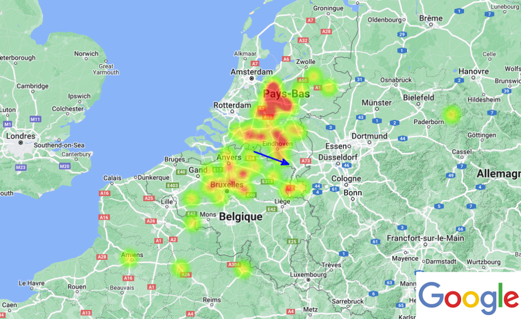 Figure 1- Heat map of witnesses that reported their observation of the May 7th, 2024, 20h 49min UT fireball (Event #2294-2024). The blue arrow displays the path automatically calculated from those visual reports. Credit: IMO/AMS